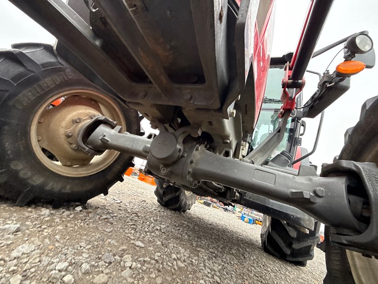 massey-ferguson-4709-image-39