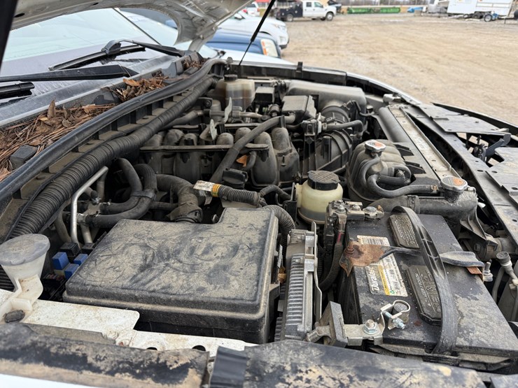 2012-infiniti-qx56-image-69