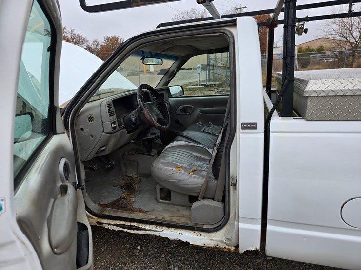 1997-chevrolet-k2500-image-37