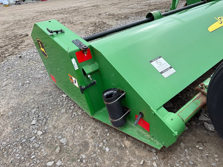 john-deere-520-image-13