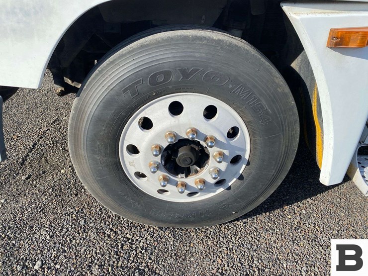 freightliner-fuel-image-10