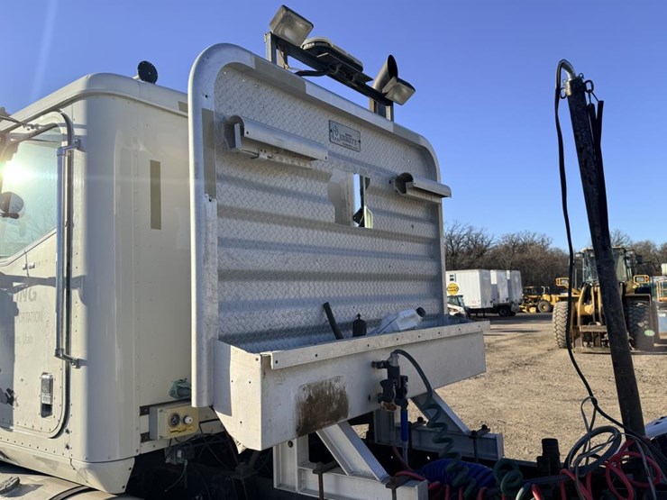 #1980-•-2008-international-eagle-day-cab-truck-tractor-image-15