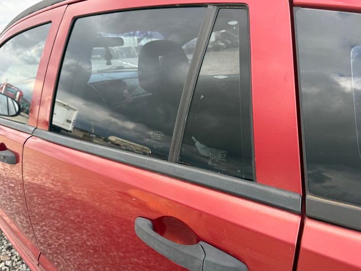 2008-dodge-caliber-image-21