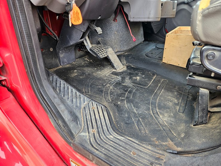 2018-freightliner-s2g-image-48