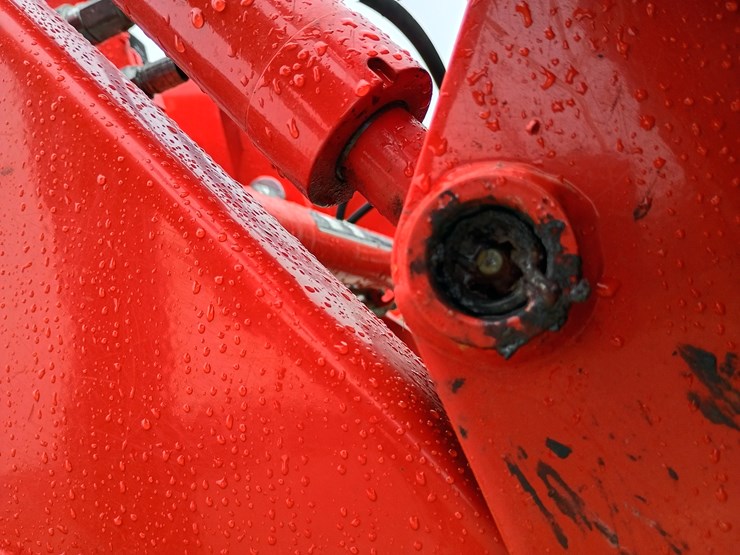 2022-kubota-la526-image-67