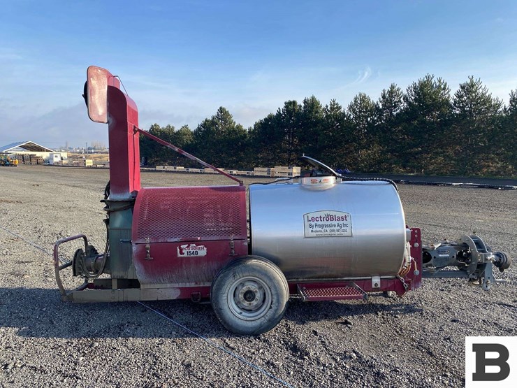 lectroblast-pull-type-orchard-sprayer-image-6