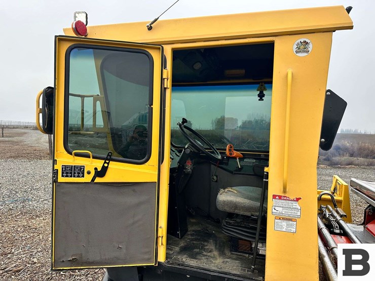 new-holland-h9880-image-47