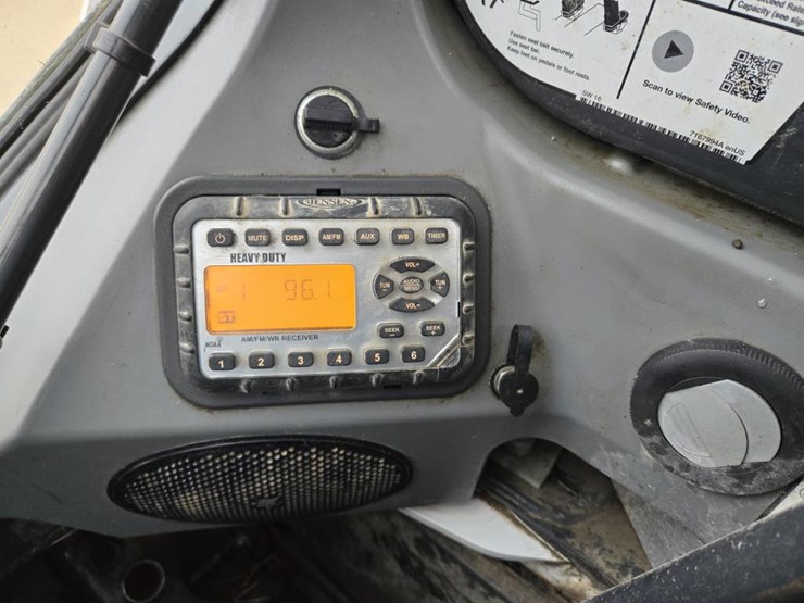 bobcat-t770-image-23