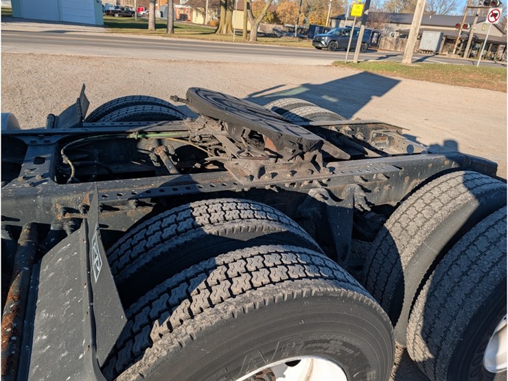 2019-international-lt-image-14