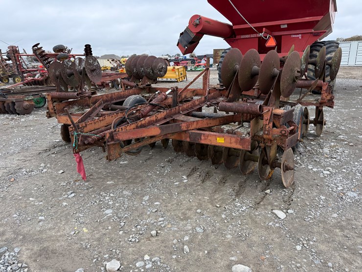 john-deere-7-image-23