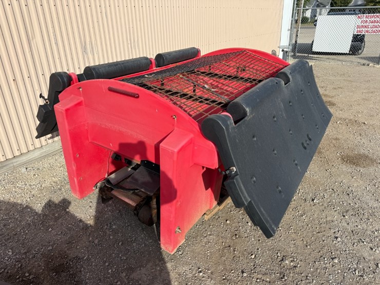 western-tornado-8'-salt-spreader-image-7