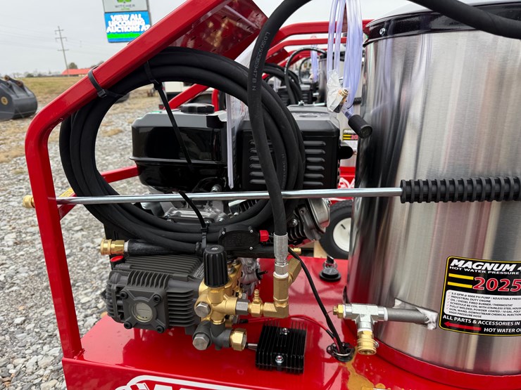 #2-•-unused-magnum-4000-series-hot-water-pressure-washer-254491-inv#33541-image-9