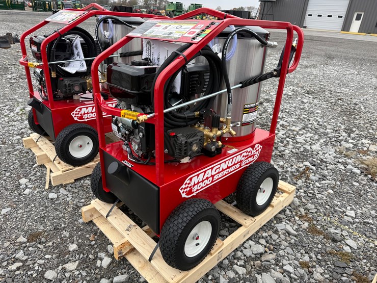 #3-•-unused-magnum-4000-series-hot-water-pressure-washer-254672-inv#33542-image-1