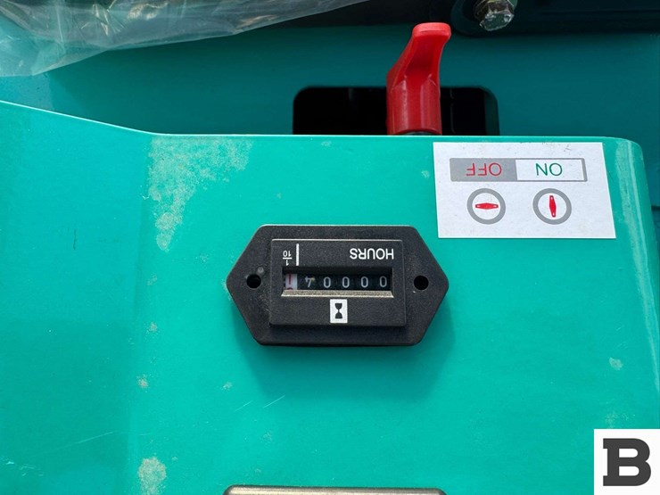 2025-cfg-industrial-h15r-mini-excavator-image-24