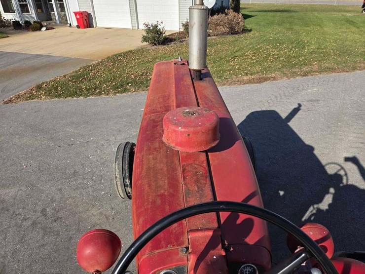 case-ih-560-image-59