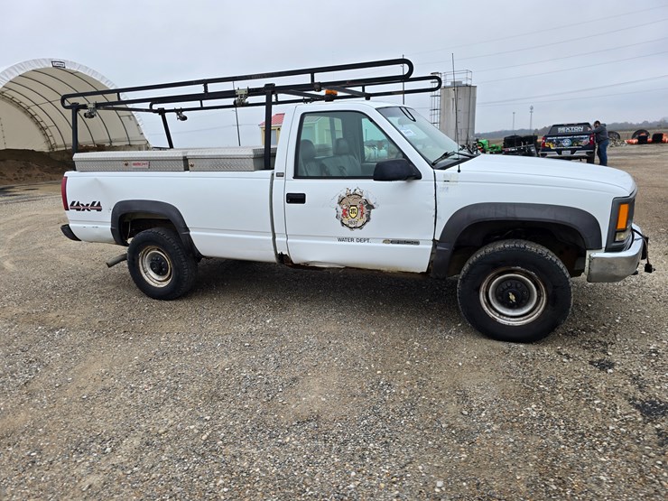 1997-chevrolet-k2500-image-23