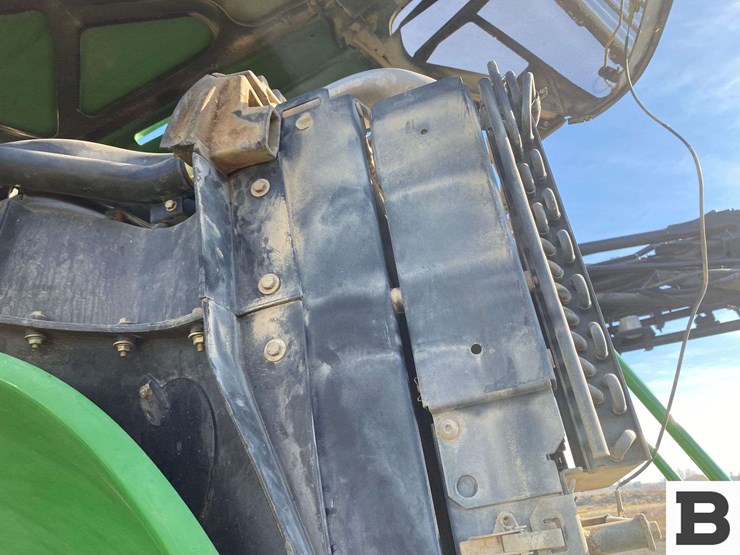2013-john-deere-4830-image-69