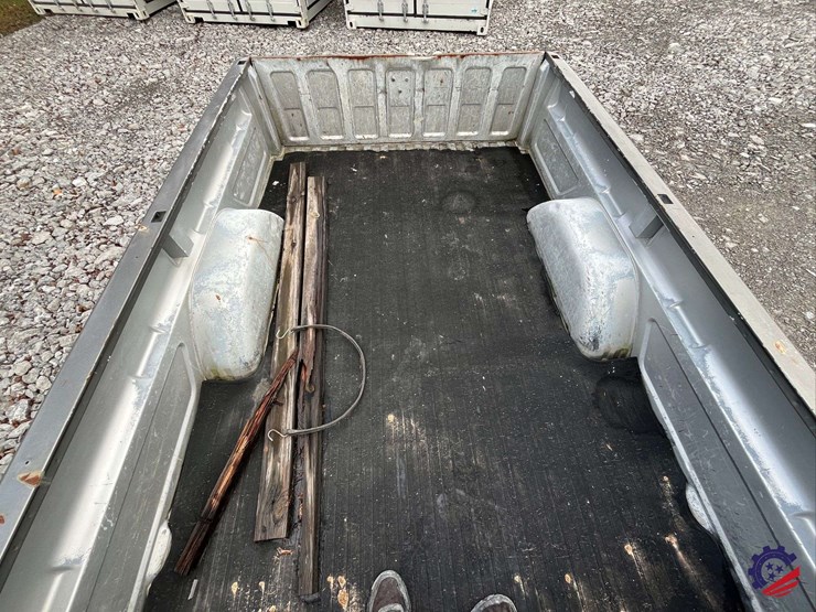 1990-gmc-sierra-pickup-truck-image-29