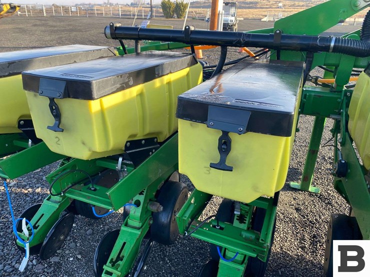 2007-john-deere-1720-image-33