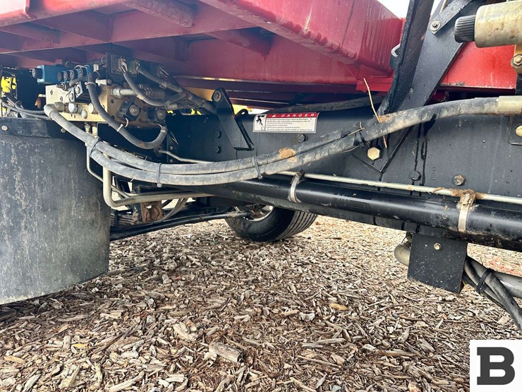 new-holland-h9880-image-15