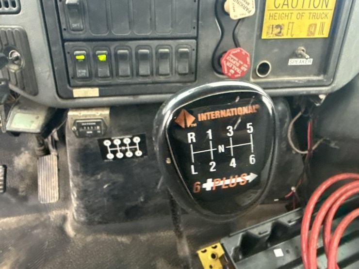 2002-international-4300-sba-image-79