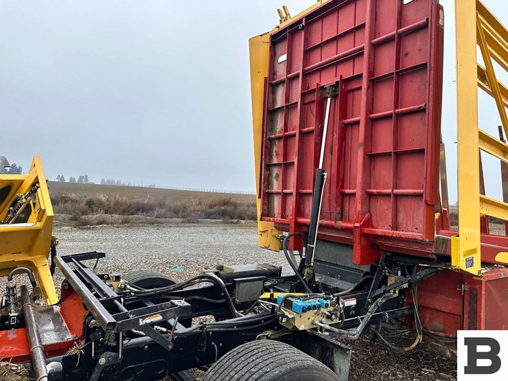 new-holland-h9880-image-35