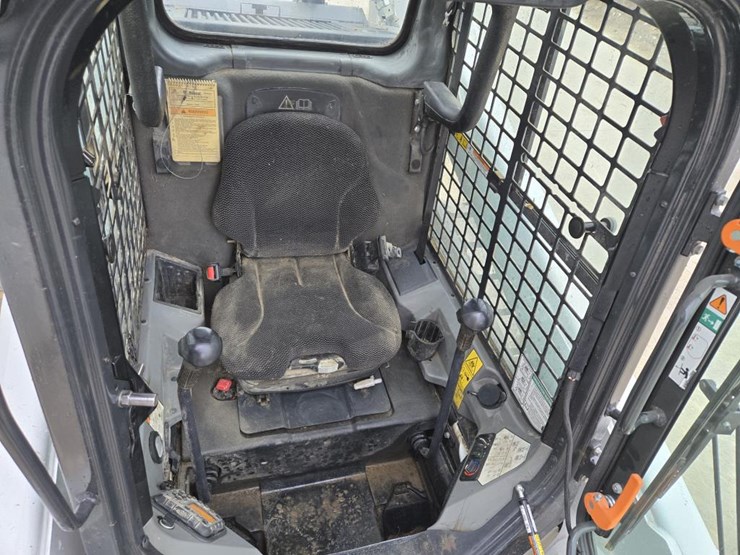 bobcat-t770-image-19