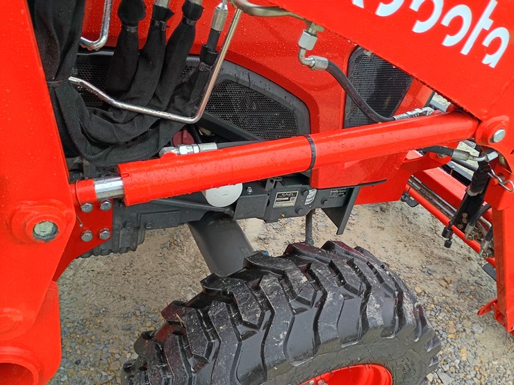 2022-kubota-la526-image-69