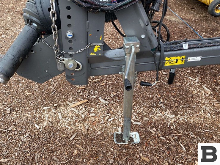 massey-ferguson-1844s-image-10