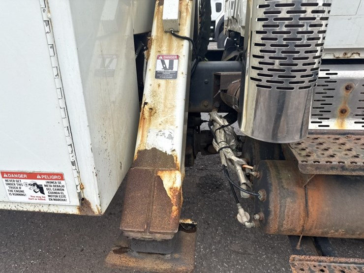 2002-international-7400-image-41