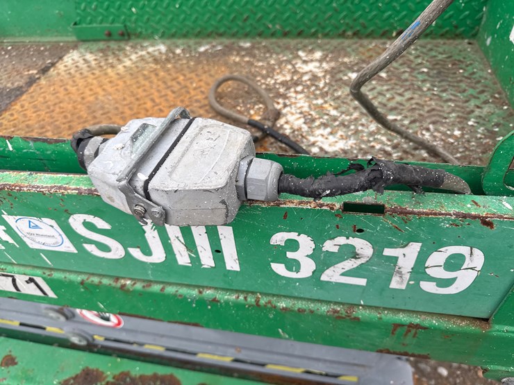 #97-•-skyjack-sj3219-scissor-lift-2207610-inv#33269-image-15