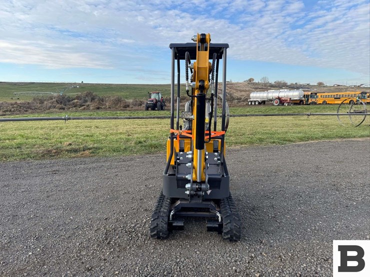 2025-cfg-industrial-mx12r-mini-excavator-image-9