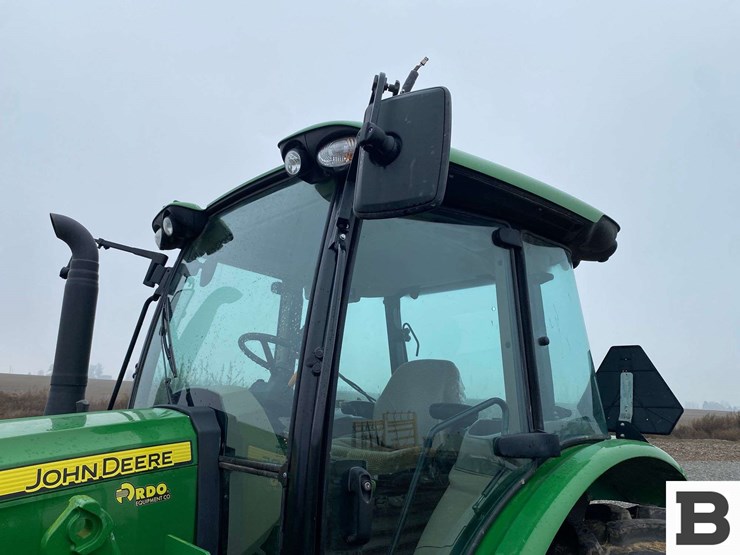 john-deere-5100m-image-20