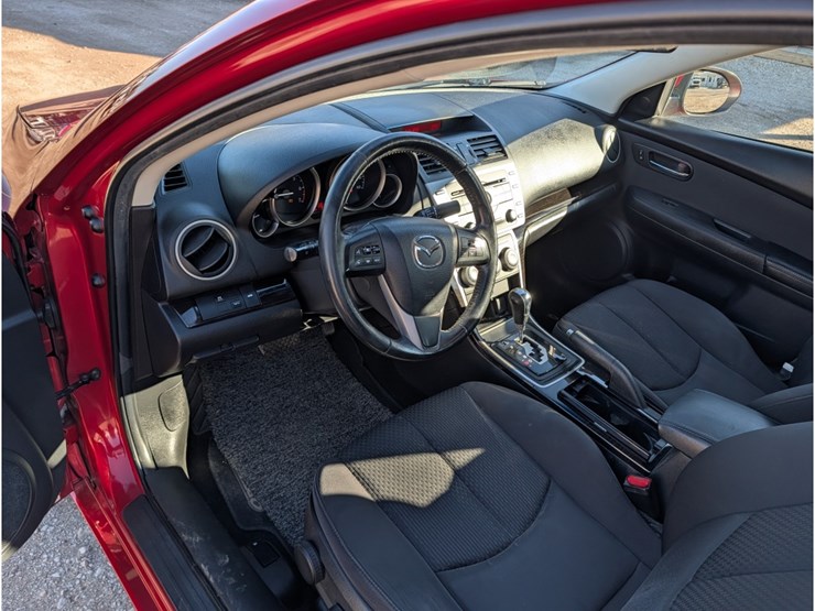 2012-mazda-6-image-12