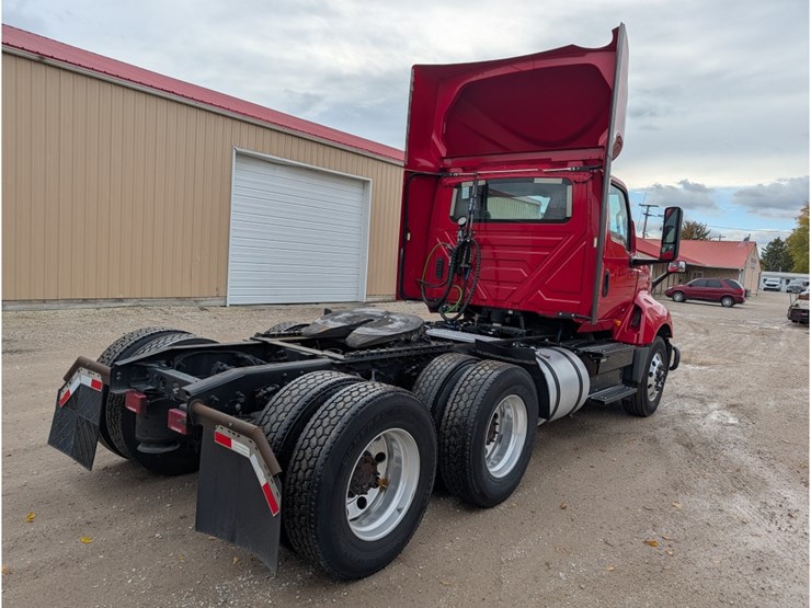 2019-international-lt-image-7