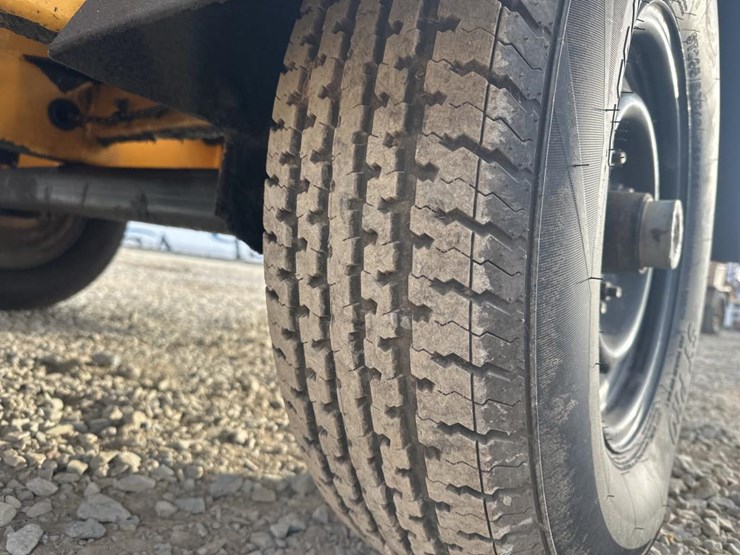 2019-altec-dc1317-image-40