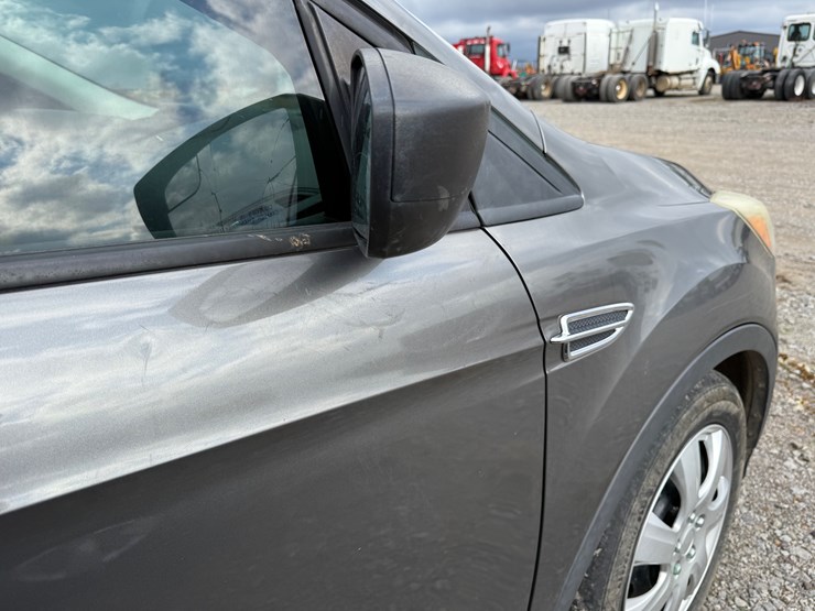 2014-ford-escape-image-11