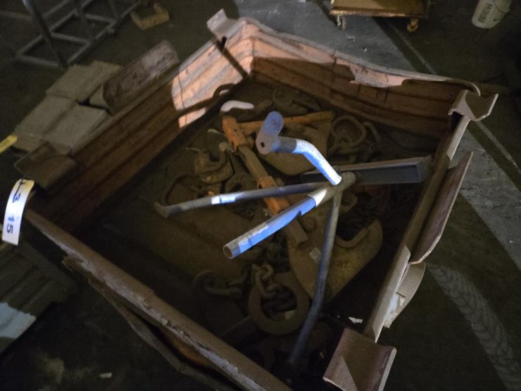 #3415-•-(2)-steel-crates-w/-heavy-duty-chains-and-more-image-5