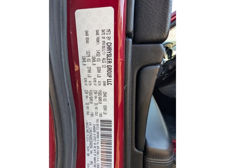 2013-jeep-grand-cherokee-image-19