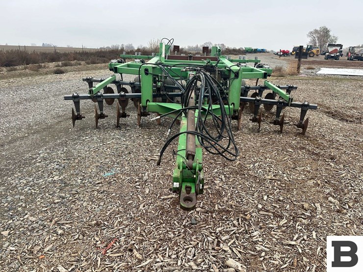 john-deere-2700-image-7