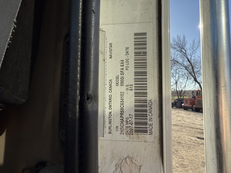 #1955-•-2008-international-eagle-day-cab-truck-tractor-image-89