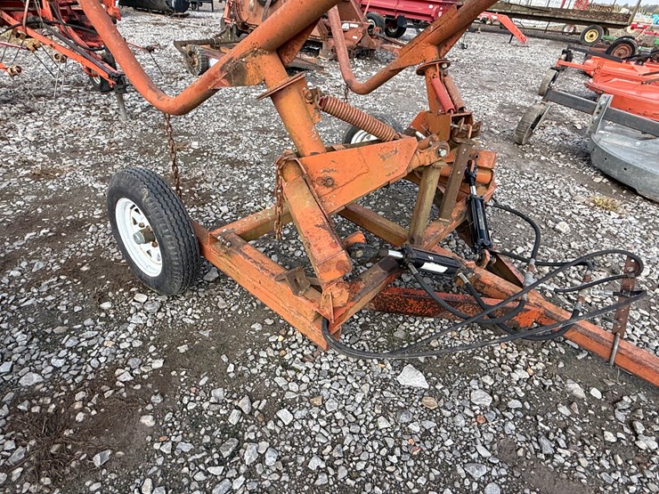 #22611-•-8-wheel-hay-rake-image-15