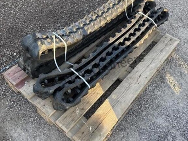 (2)-sets-of-7in-mini-excavator-tracks-image-3