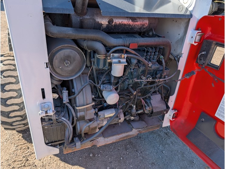 bobcat-s300-image-18