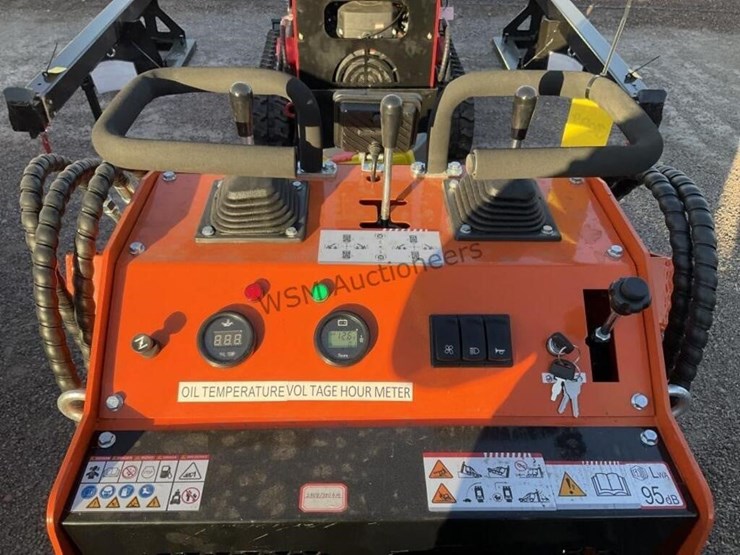 2025-mms-36c-stand-up-skid-steer-image-7