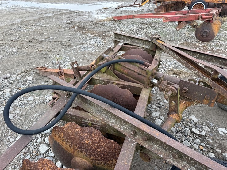 john-deere-7-image-14