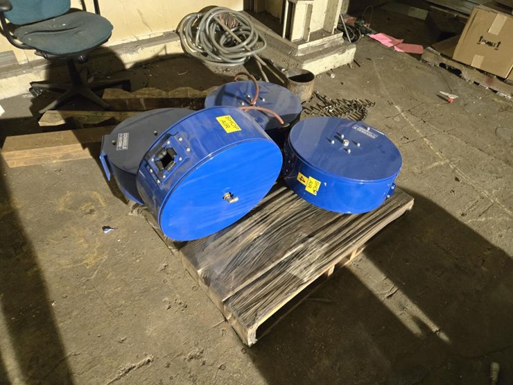 #3454-•-(4)-coxreels-en-n-350-hose-reels-image-1