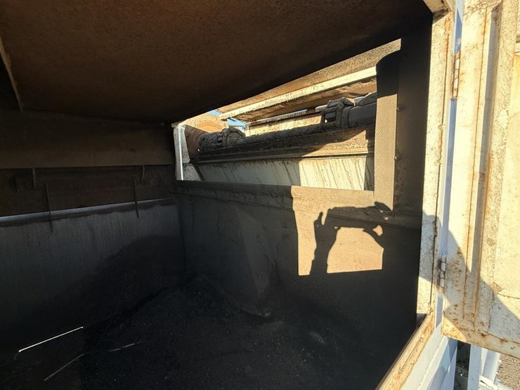 #1981-•-1990-mobil-sweeper-ahl-sweeper-truck-image-15