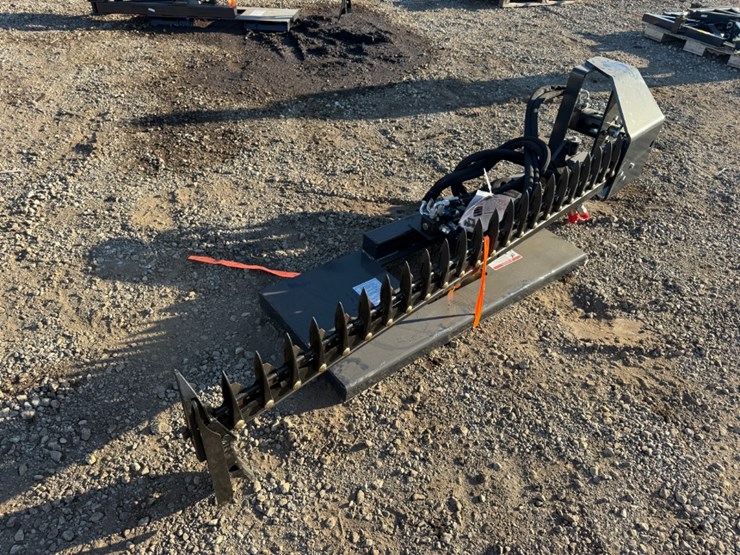 wolverine-skid-steer-72"-sickle-bar-mower-image-4