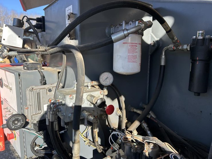 2017-skyjack-sj45t-image-54